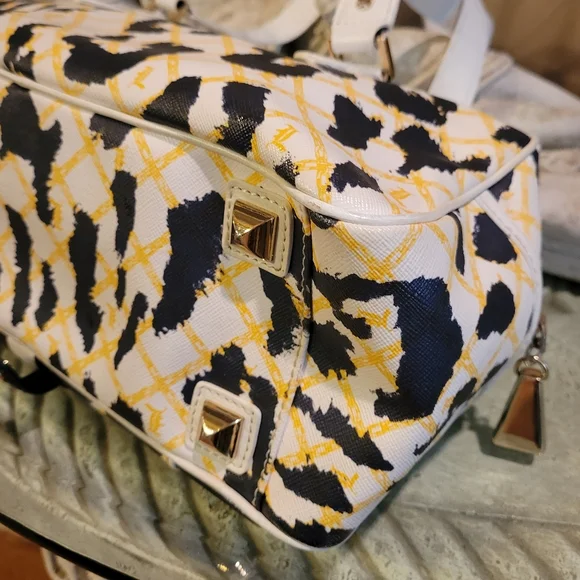 L.A.M.B. by Gwen Stefani White Leopard Handbag #397 - Picture 9 of 17